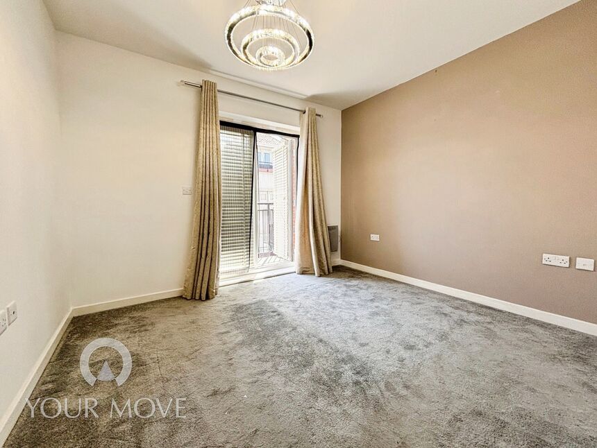 Flat Crawford Avenue in Dartford