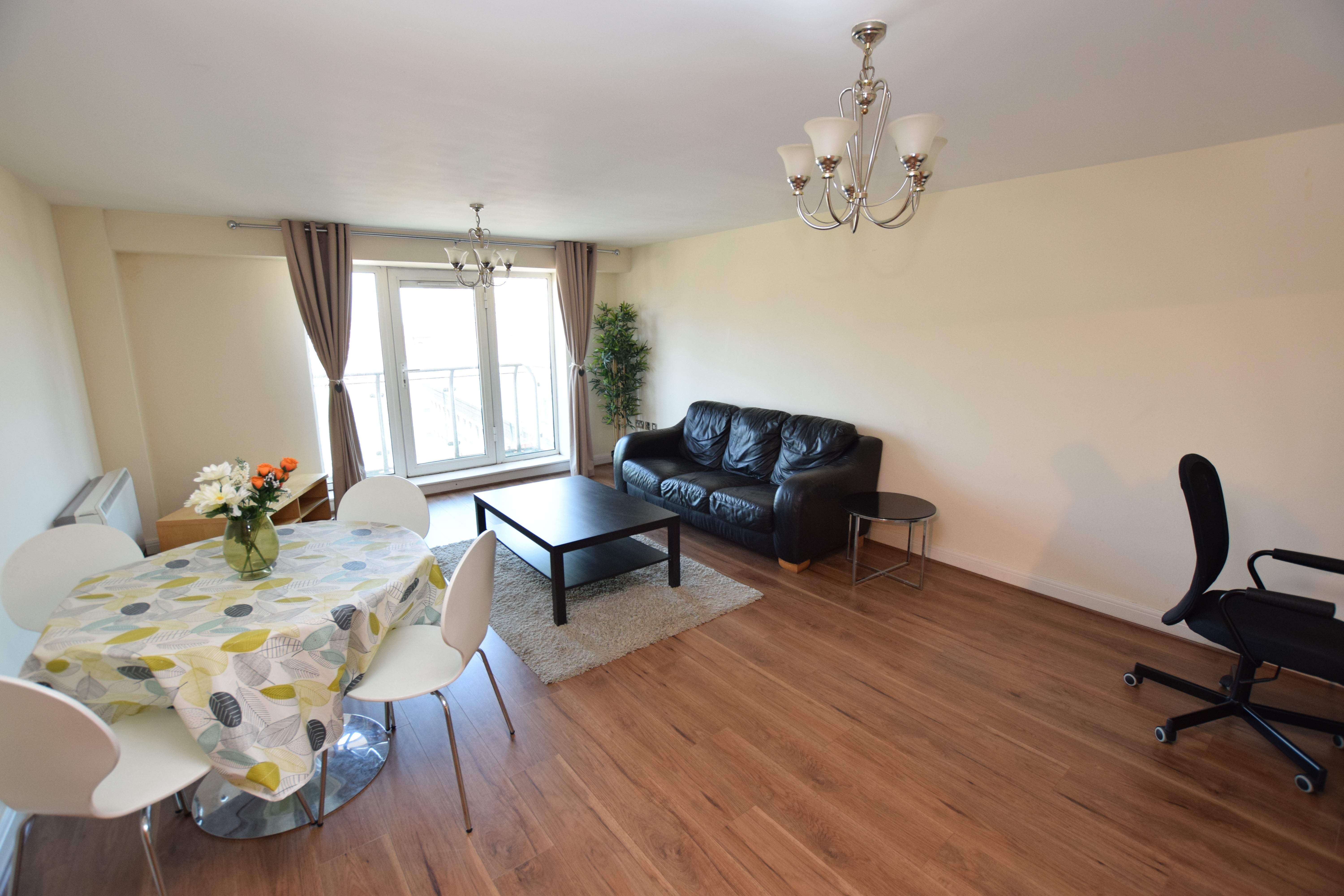 Flat Westfield Terrace in Sheffield