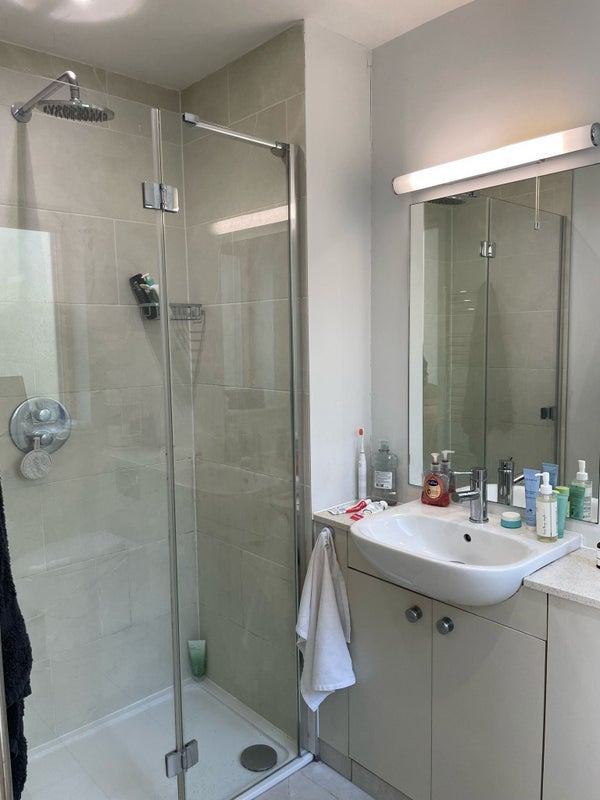 Room Benbow Mews in Greater London