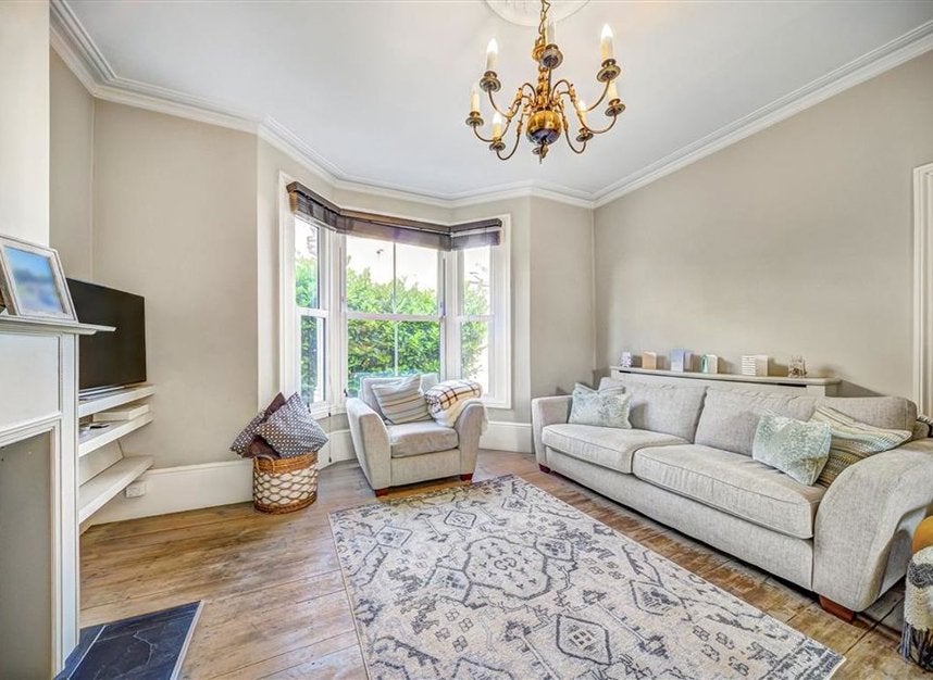 House Woodland Terrace in Greater London