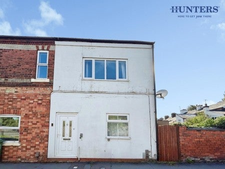 Flat Victoria Terrace in Stafford