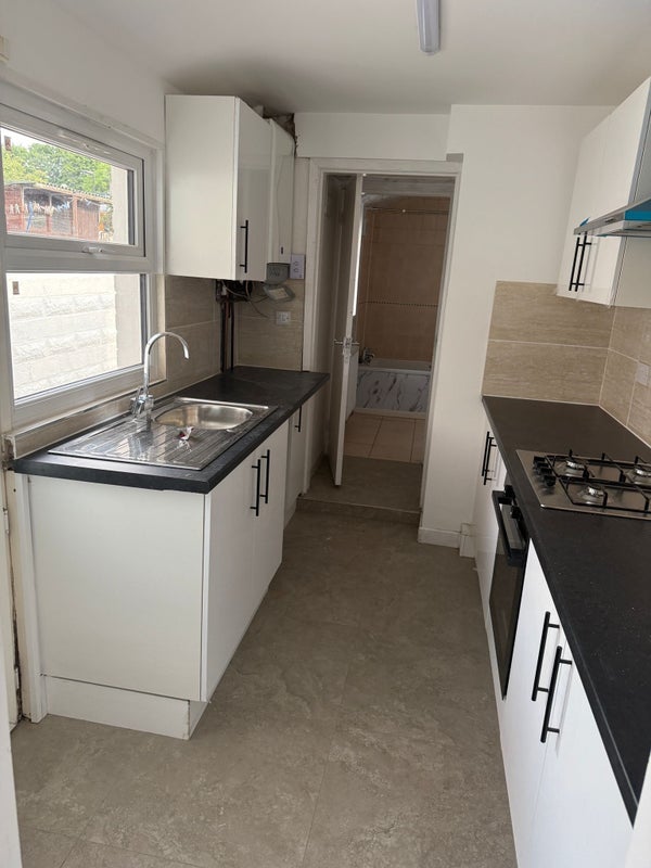 Room Bernard Street in Sandwell