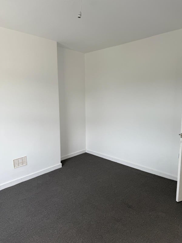 Room Bernard Street in Sandwell