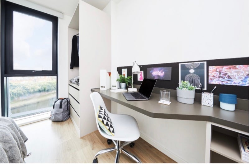 Room Bagot Street in Birmingham