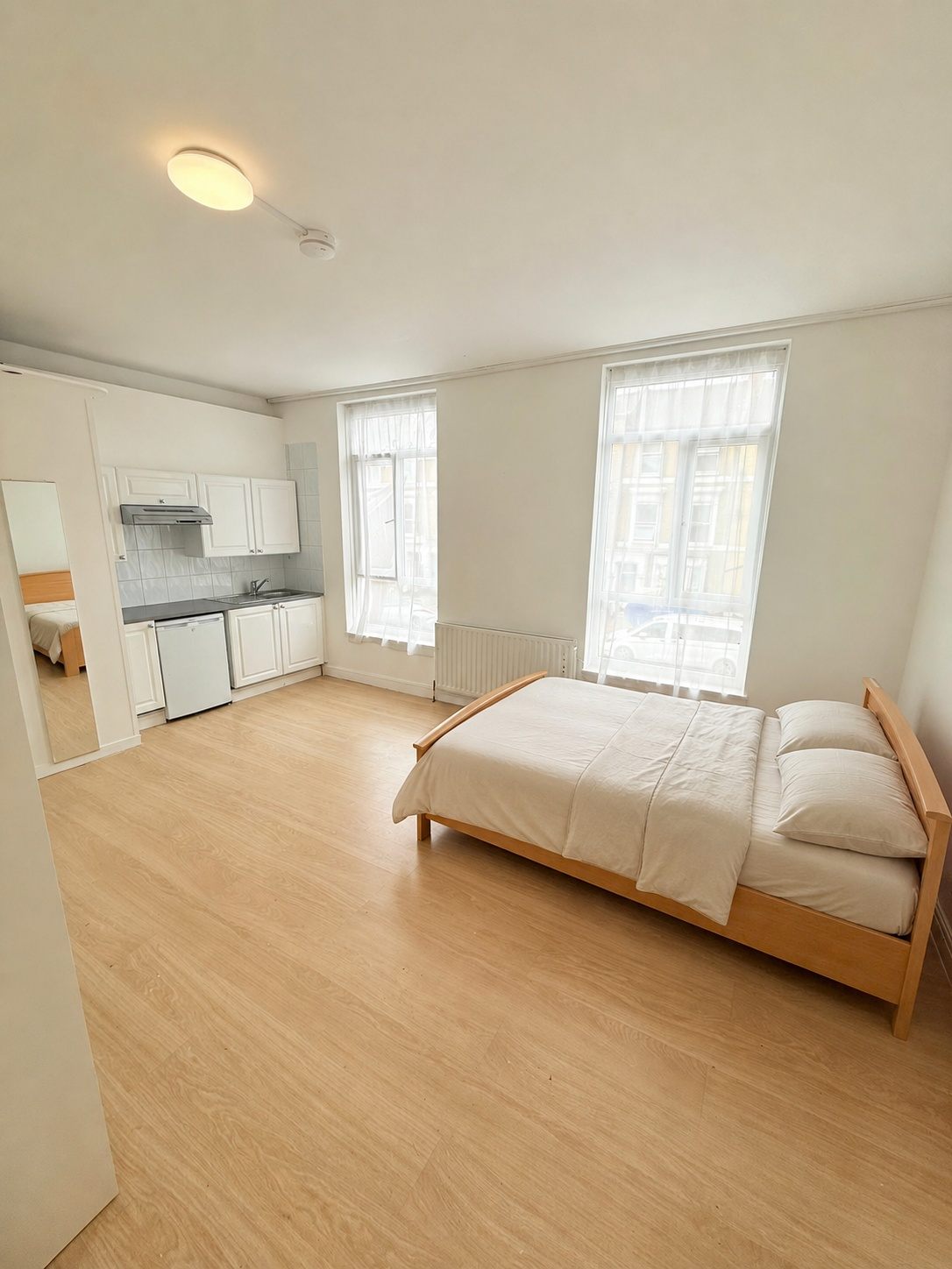 Room Rectory Road in Greater London