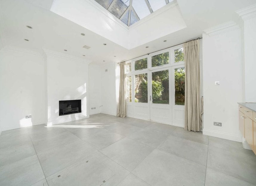 House Steele's Mews South in Greater London