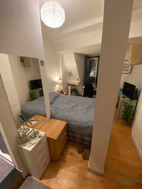 Room New Wakefield Street in Manchester