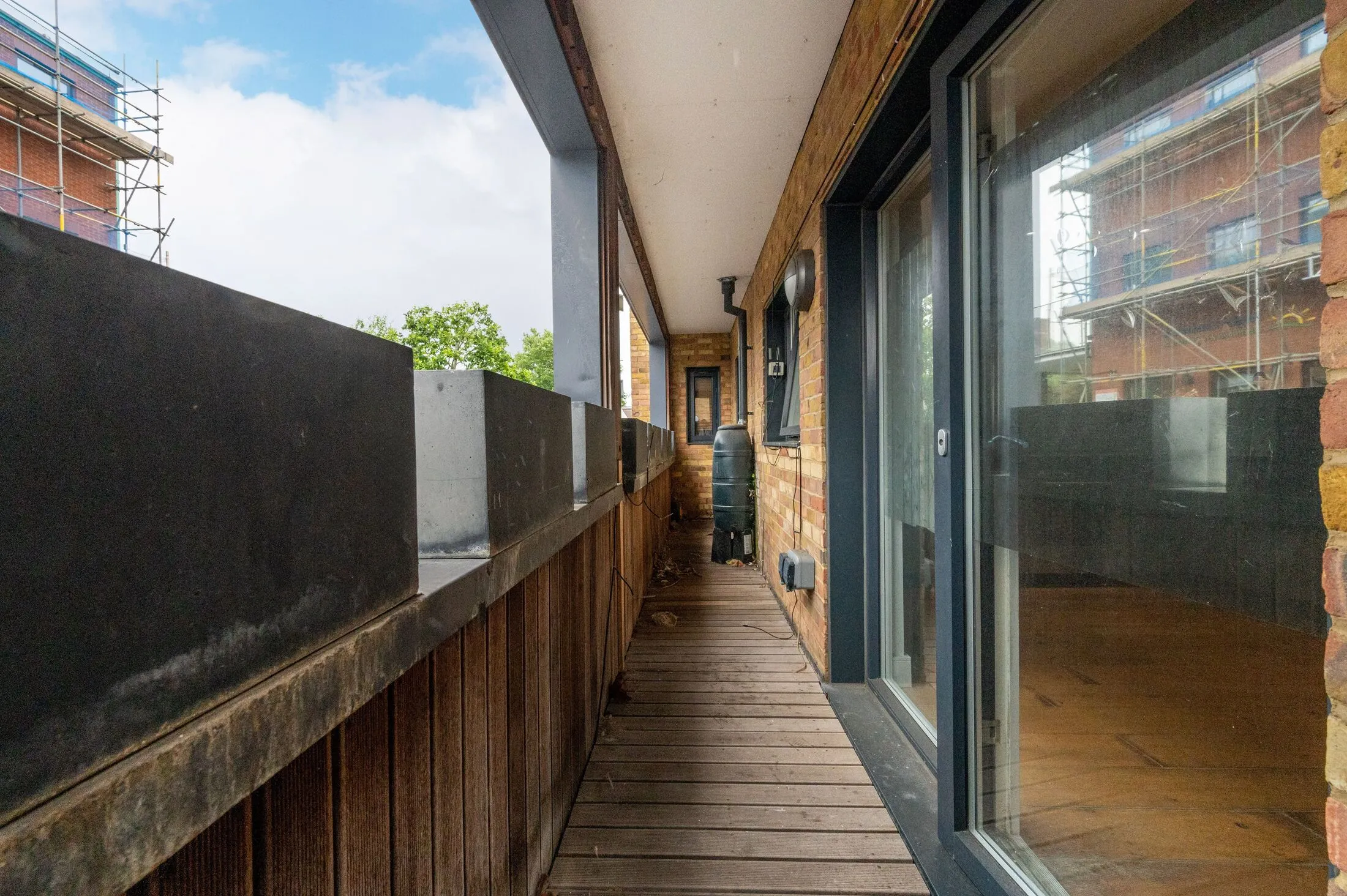 Flat Lower Richmond Road in Greater London