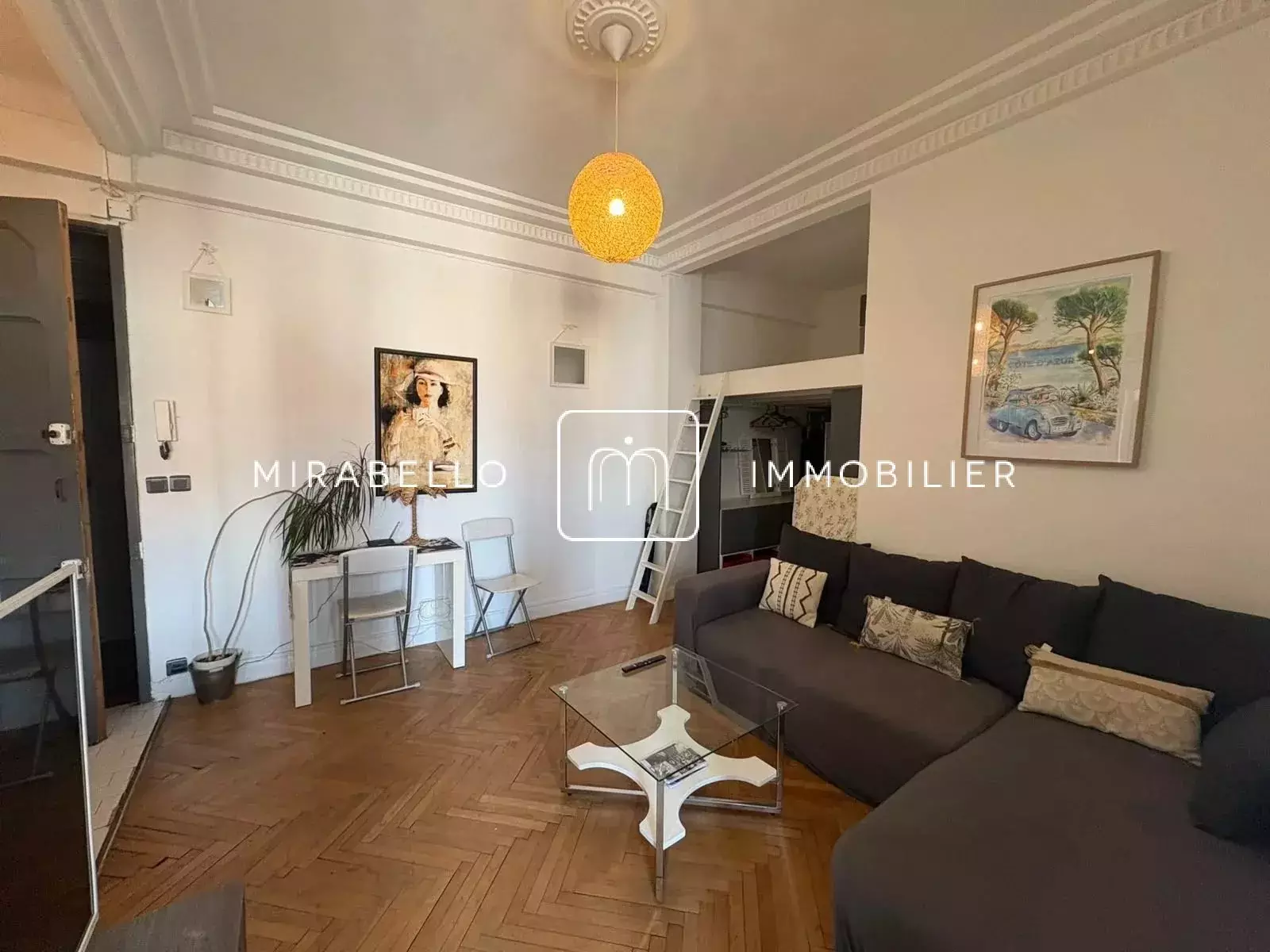 Flat Avenue Georges Clemenceau in Nice