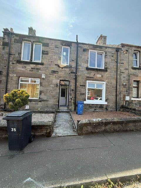 Flat Balfour Street in Kirkcaldy