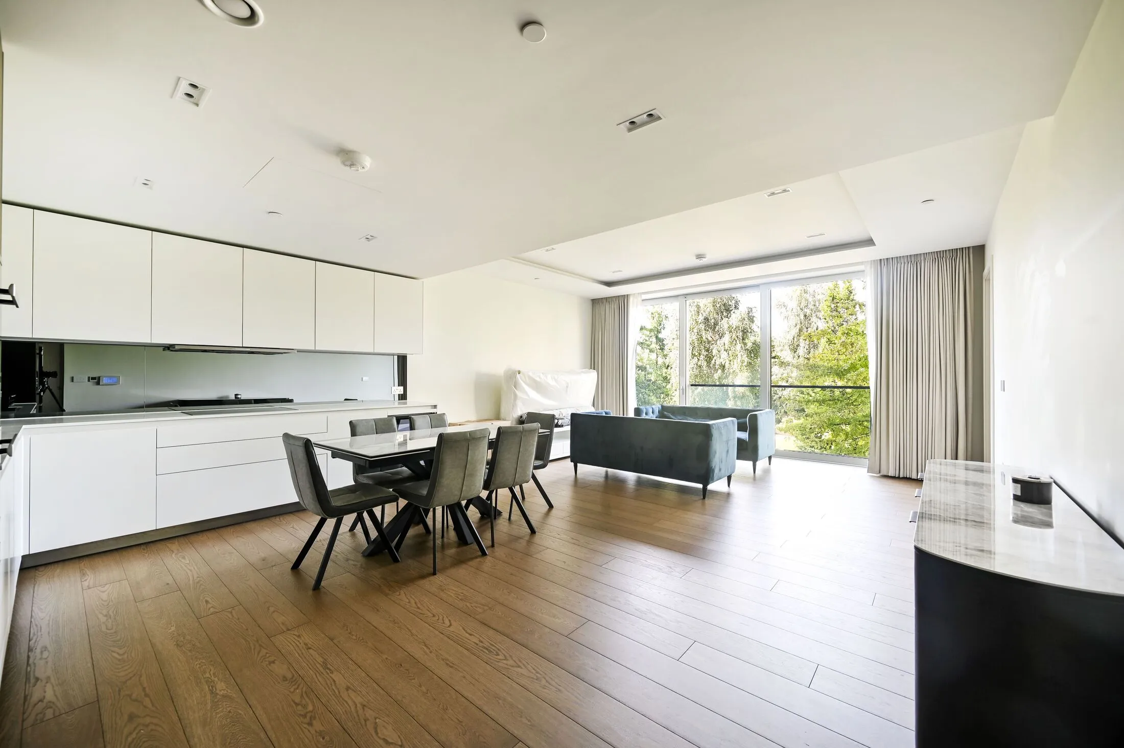 Flat West Road in Greater London