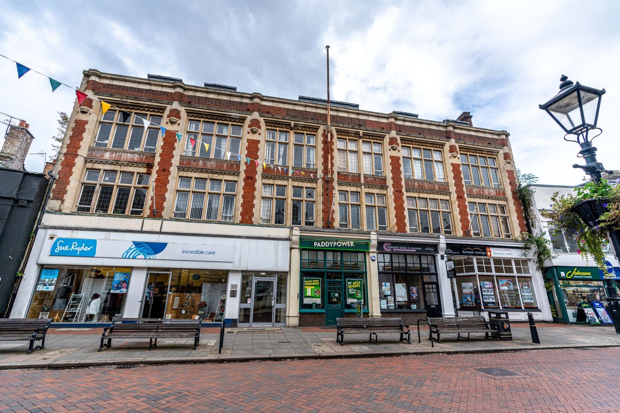 Flat High Street in Bellingham