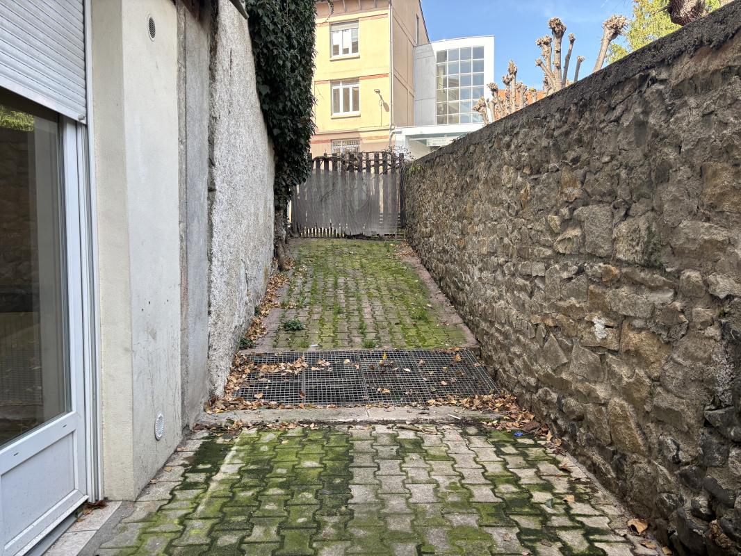 House Rue les Maisons Blanches in Le Puy-en-Velay