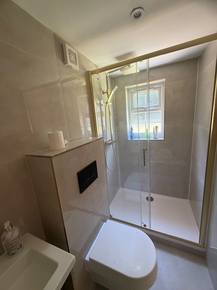 Flat Prospect Road in Greater London