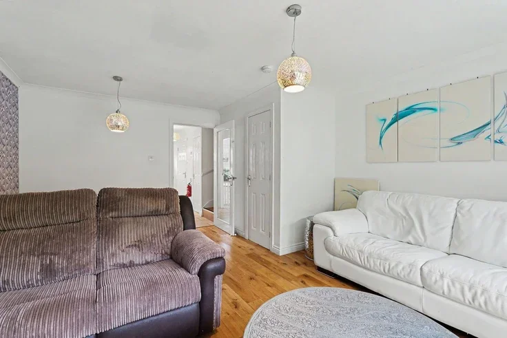 House Hawthorn Avenue in Cambuslang
