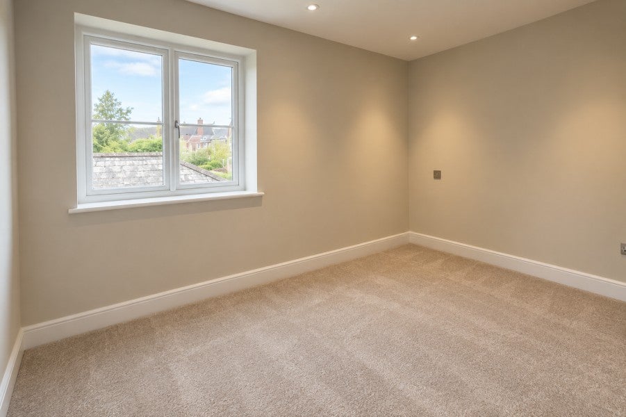 Flat Epsom Road in Guildford