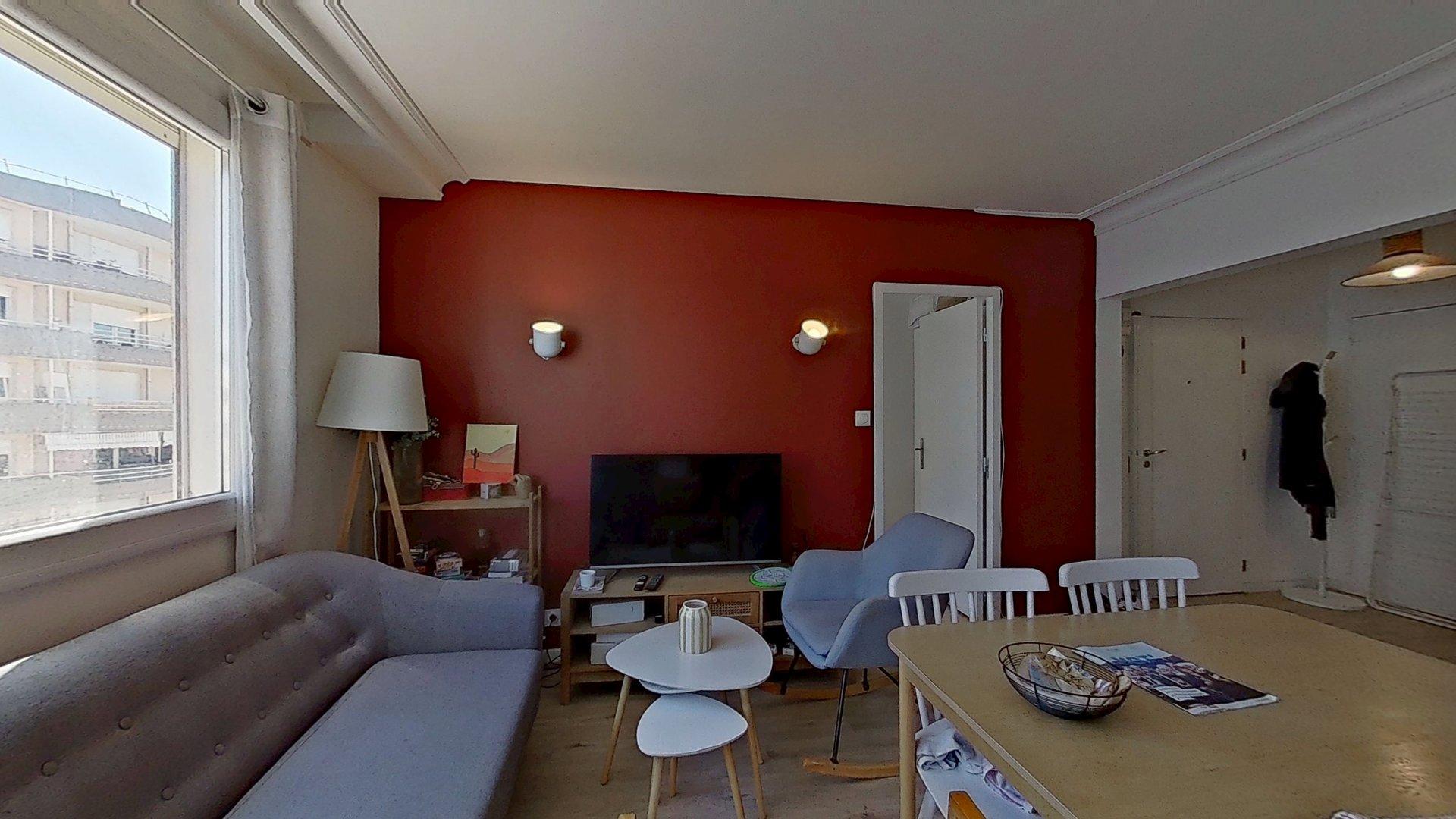 Room Rue Roposte in Lyon