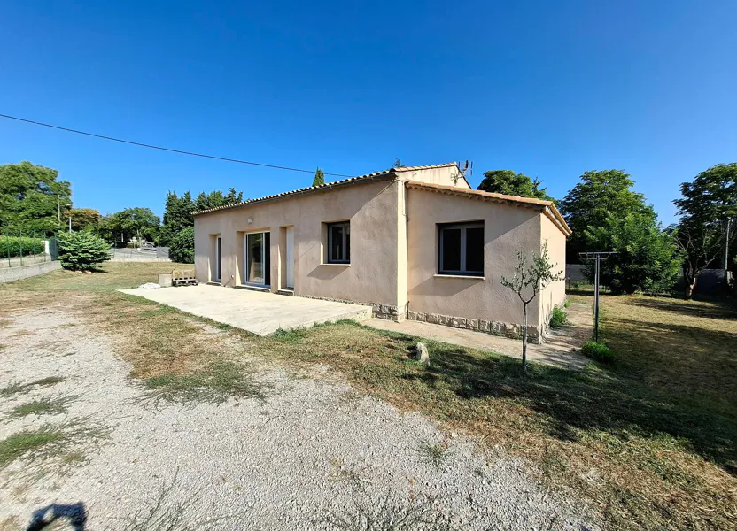 Flat Chemin du Long Roux in Céreste-en-Luberon