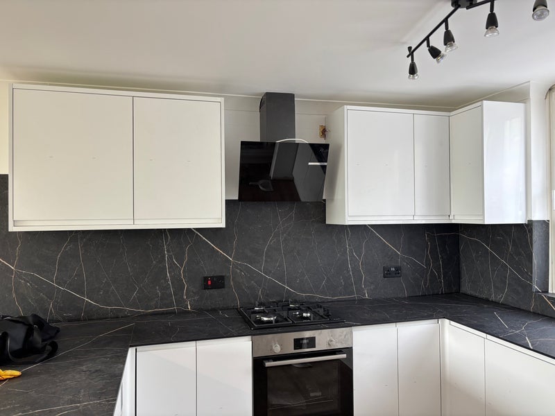 Room Humber Crescent in Strood