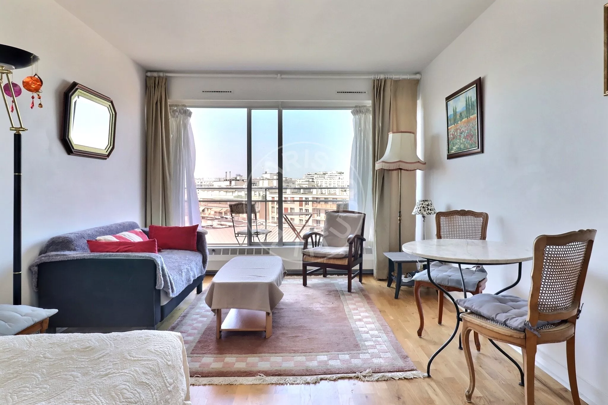 Appartement Rue du Sergent Bauchat à Paris