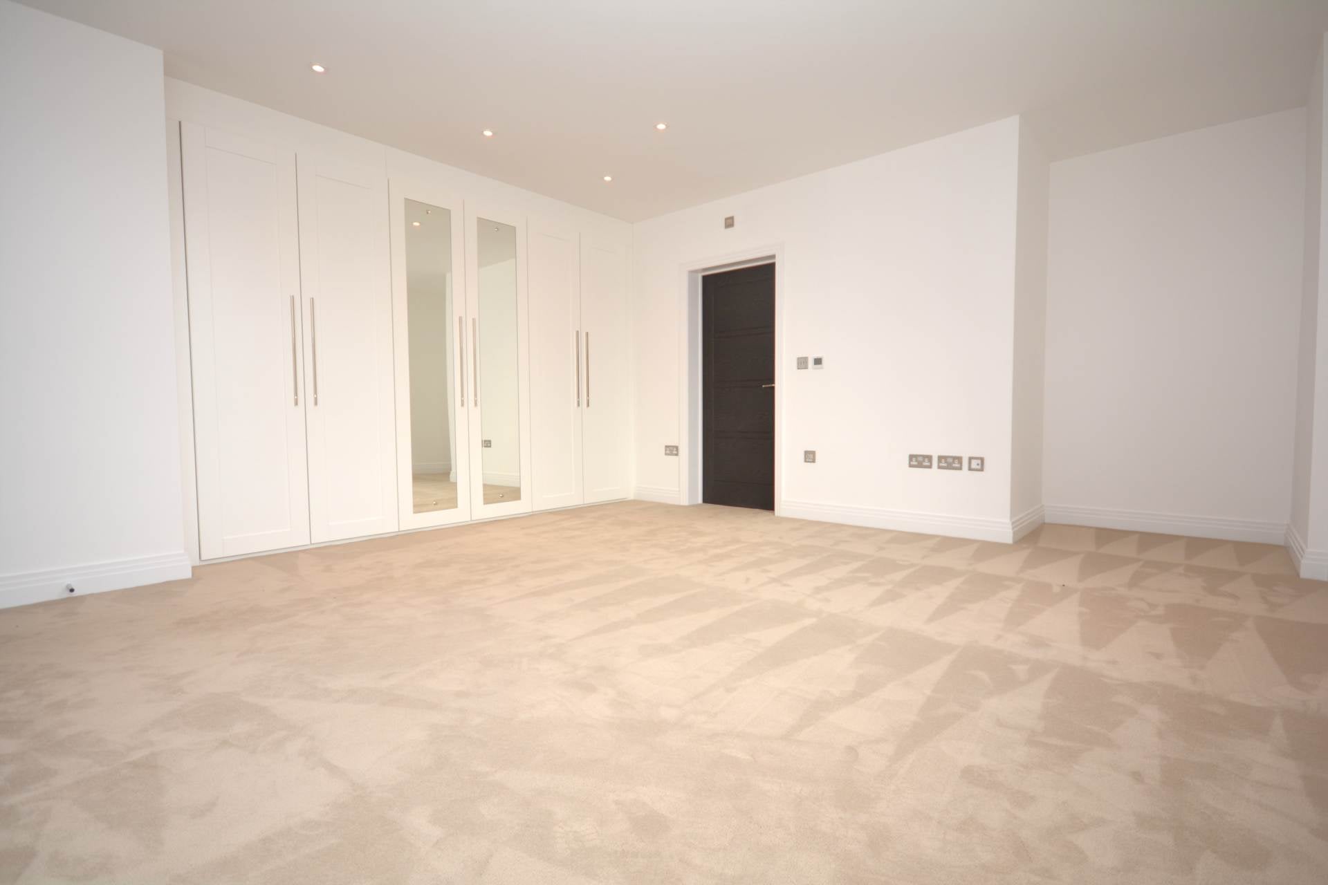 Flat Broadway in Amersham