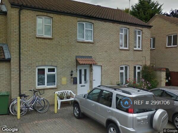 Flat Dennis Road in Cambridge