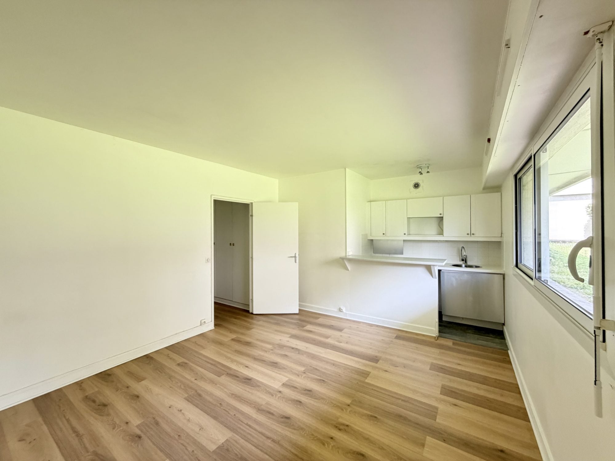 Chambre Rue Gallieni à Boulogne-Billancourt