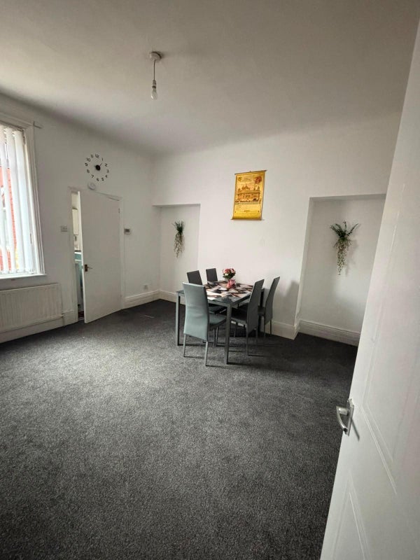 Room Somerset Street in Sunderland