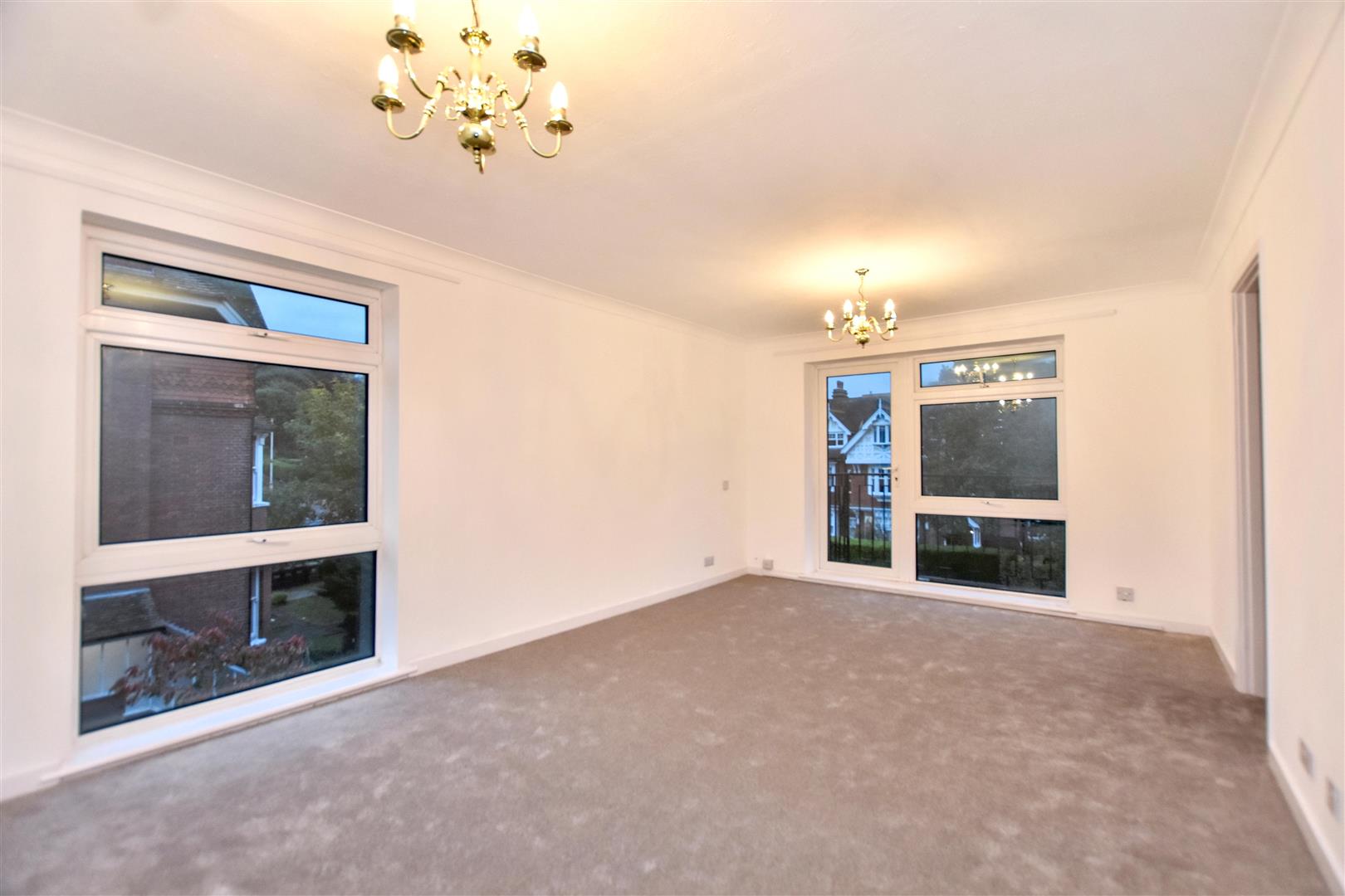 Flat Granville Road in Eastbourne