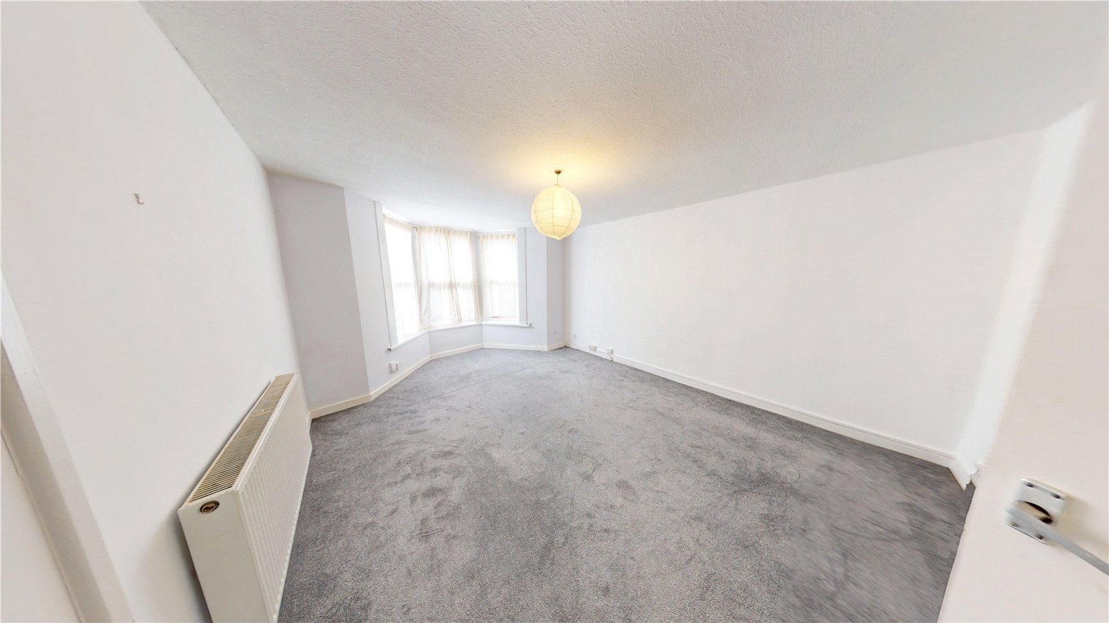 Flat Collingwood Road in Bristol