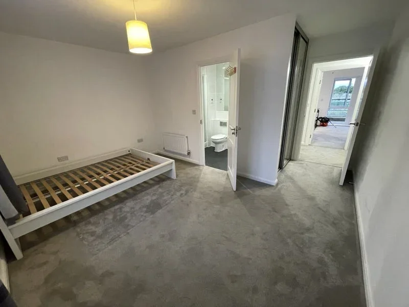 Flat Riverside Wharf in Dartford