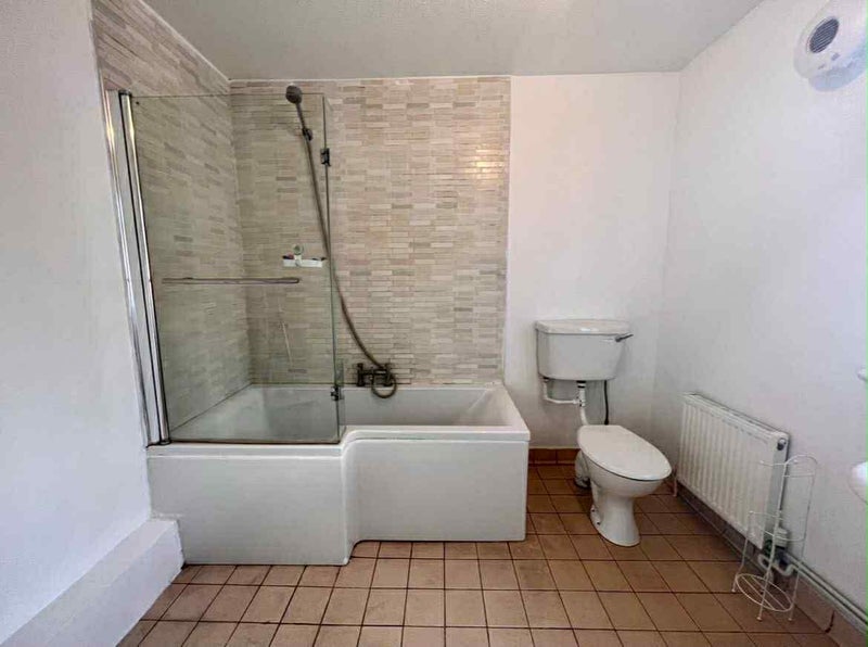 Room Cranmer Road in Greater London