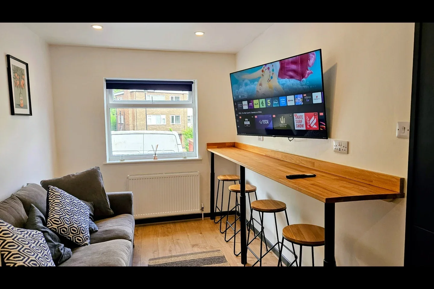 Room Thackeray Road in Southampton