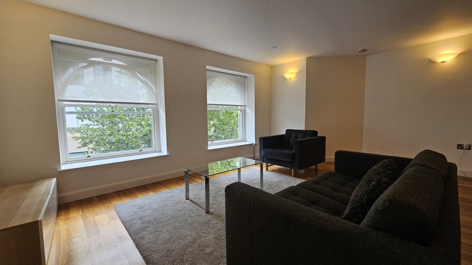 Flat The Hayes in Cardiff