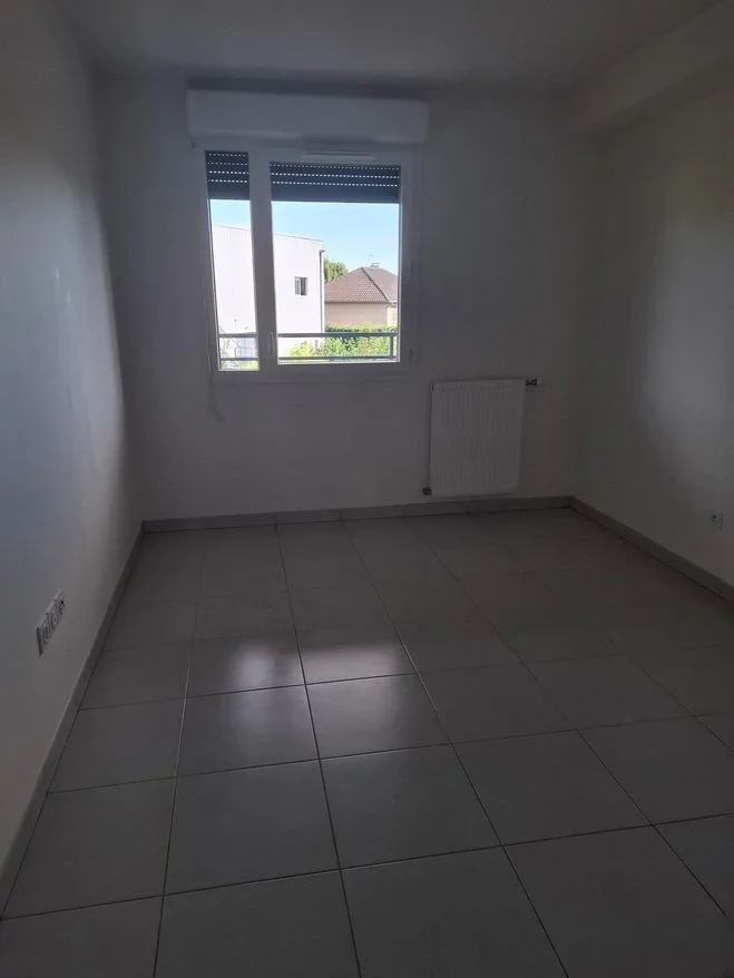 Flat Rue Angèle Bettini Del Rio in L'Union