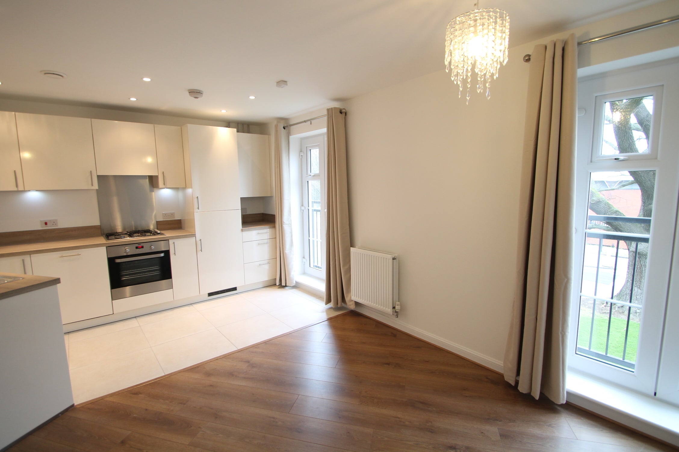 Flat Jefferson Place in Greater London