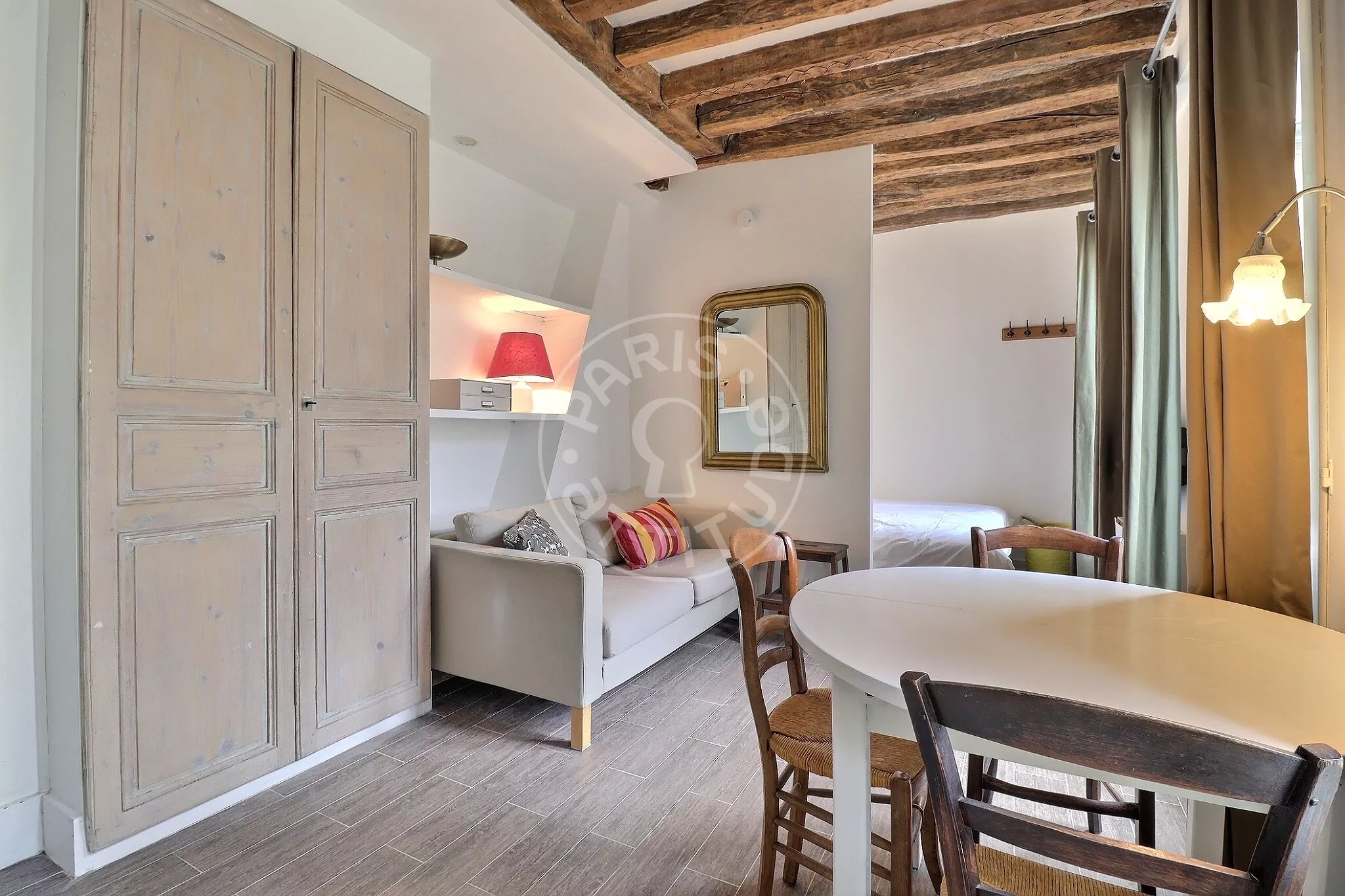 Appartement Rue Léopold-Bellan à Paris