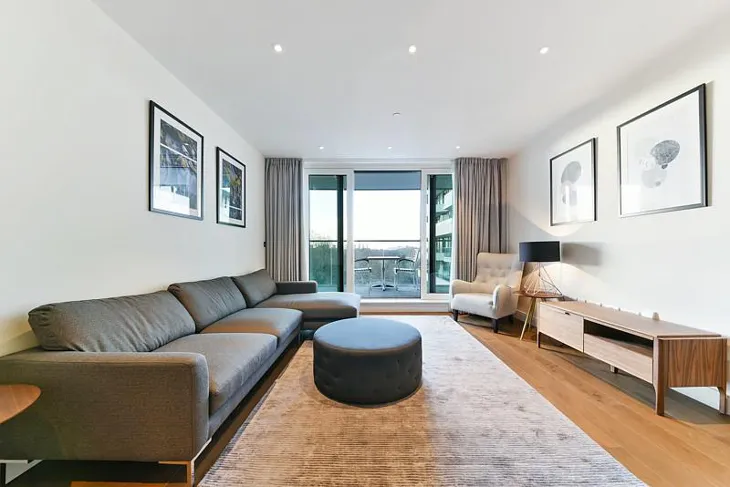 Flat New Mill Road in Greater London