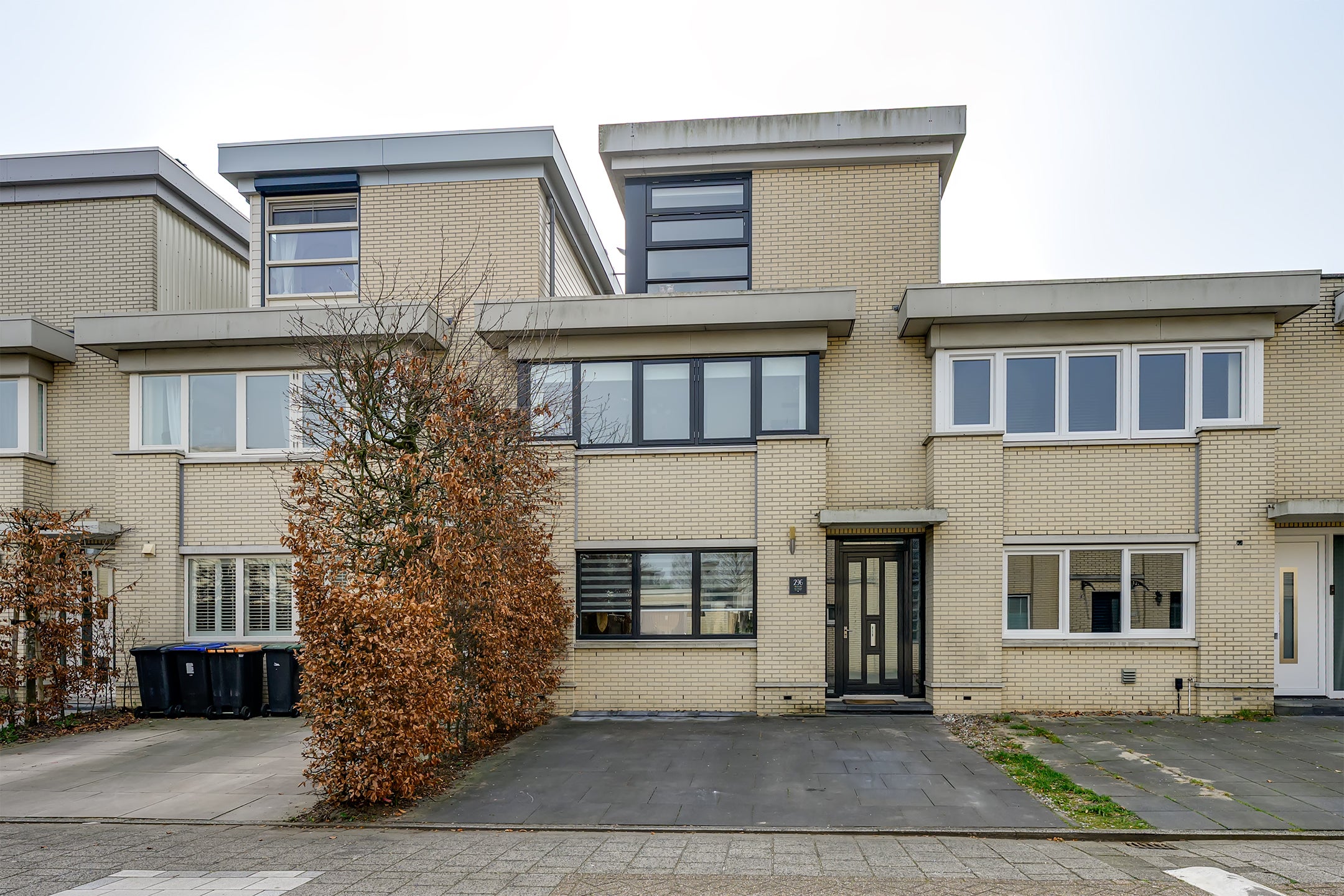 Huis Iroko 296 in Dordrecht