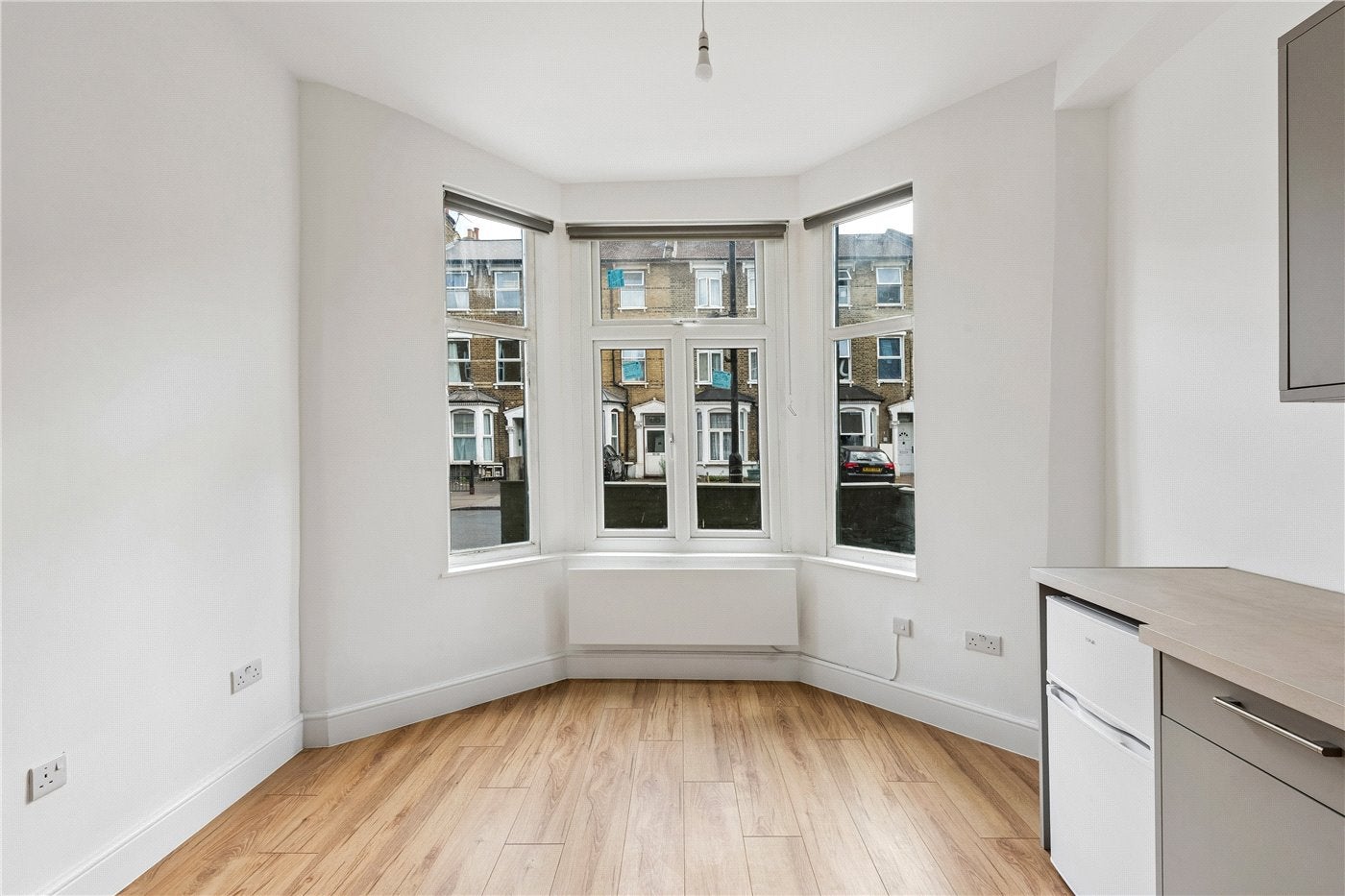 Flat Rock Street in Greater London