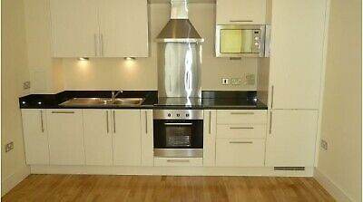 Flat Upper Green East in Greater London
