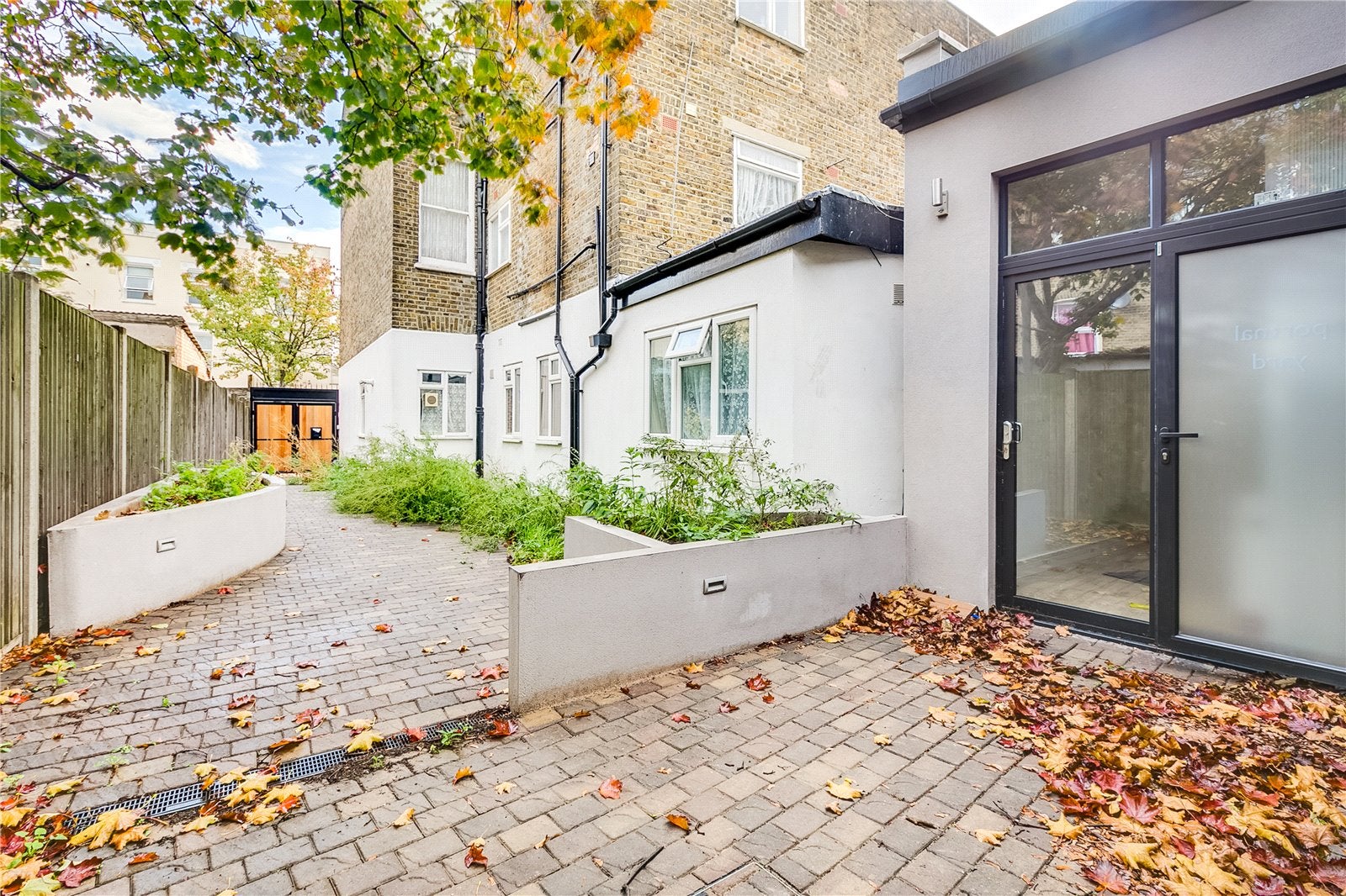 Flat Portnall Road in City of Westminster