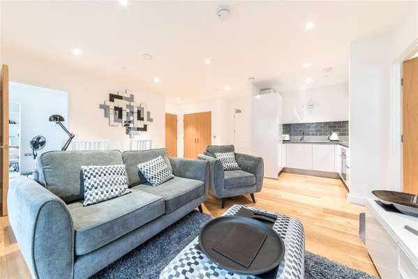 Flat John Harrison Way in Greater London