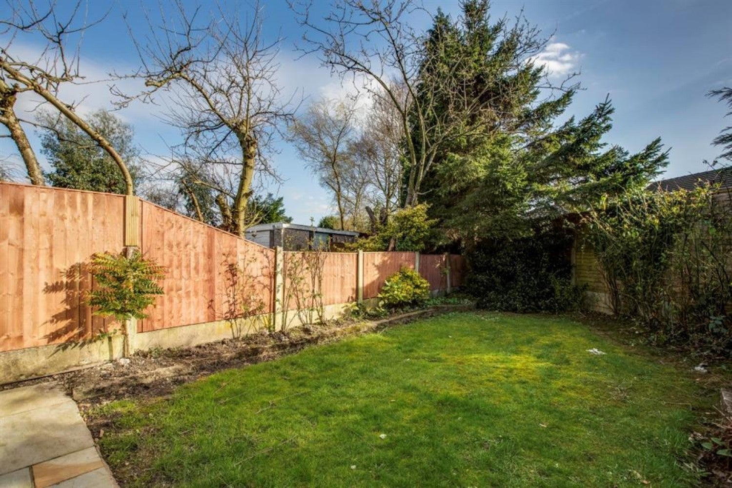 House Avondale Drive in Astley