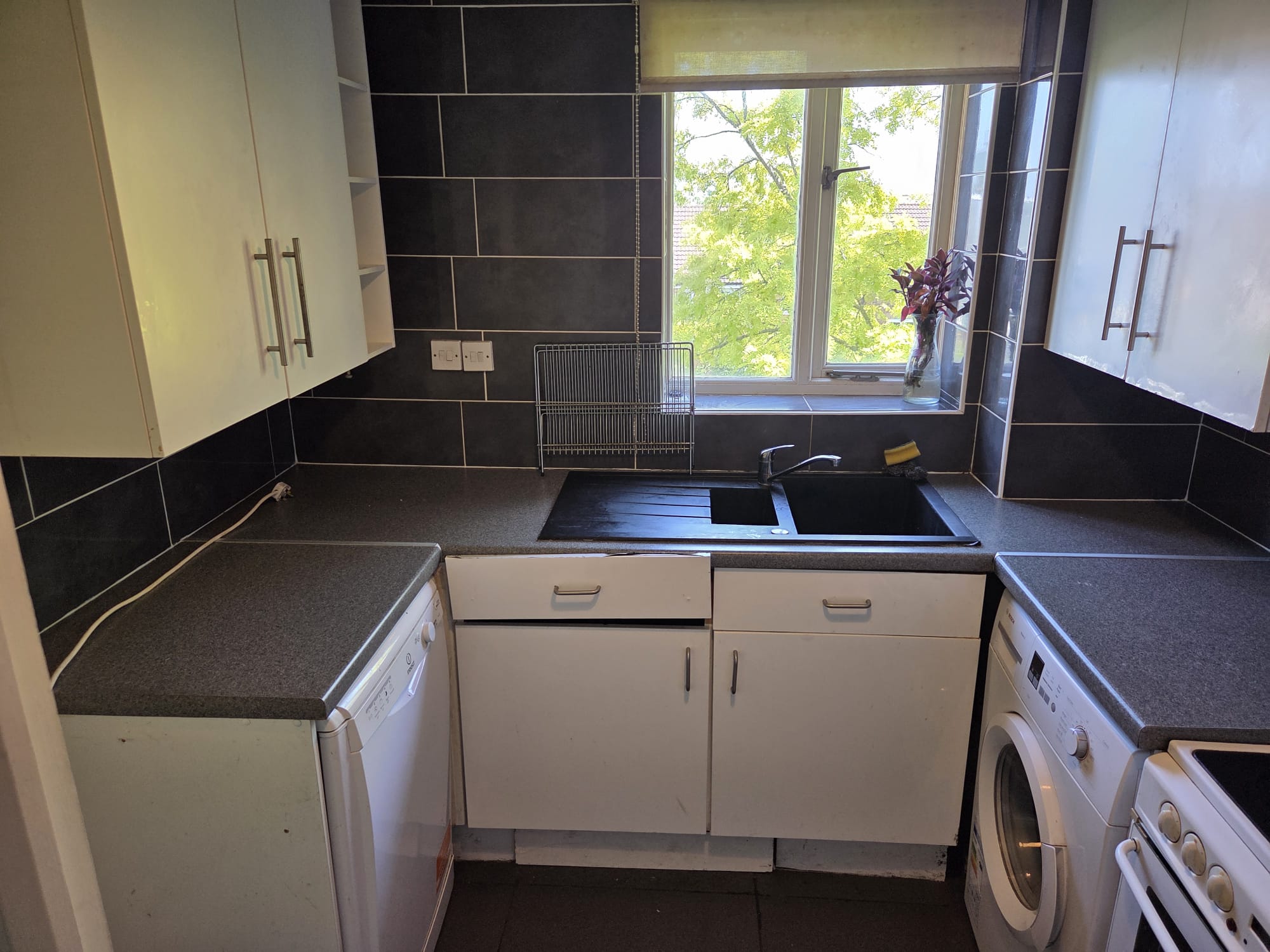 Flat Cherry Blossom Close in Greater London