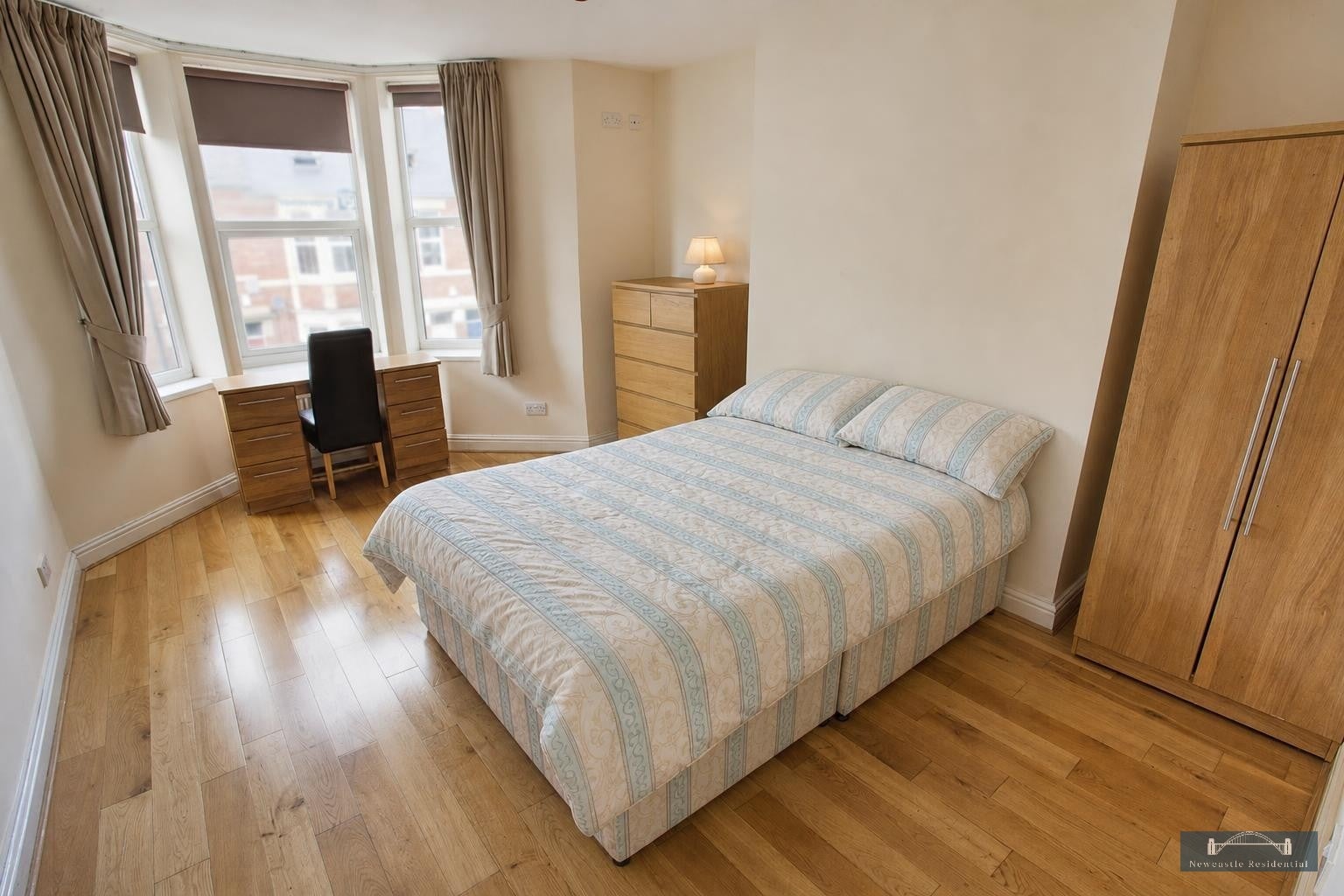 Flat Shortridge Terrace in Newcastle upon Tyne