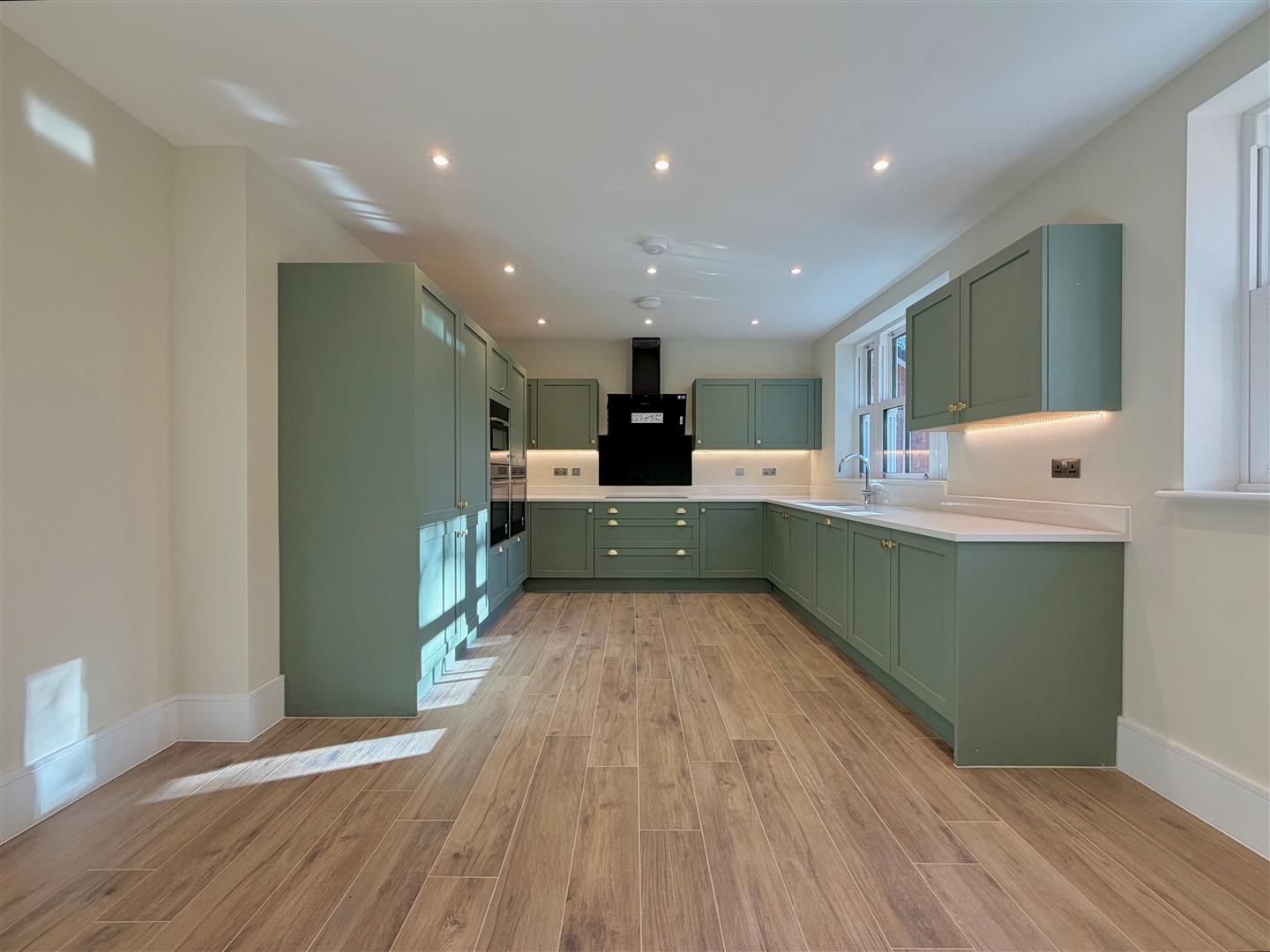 House Damask Close in Tring