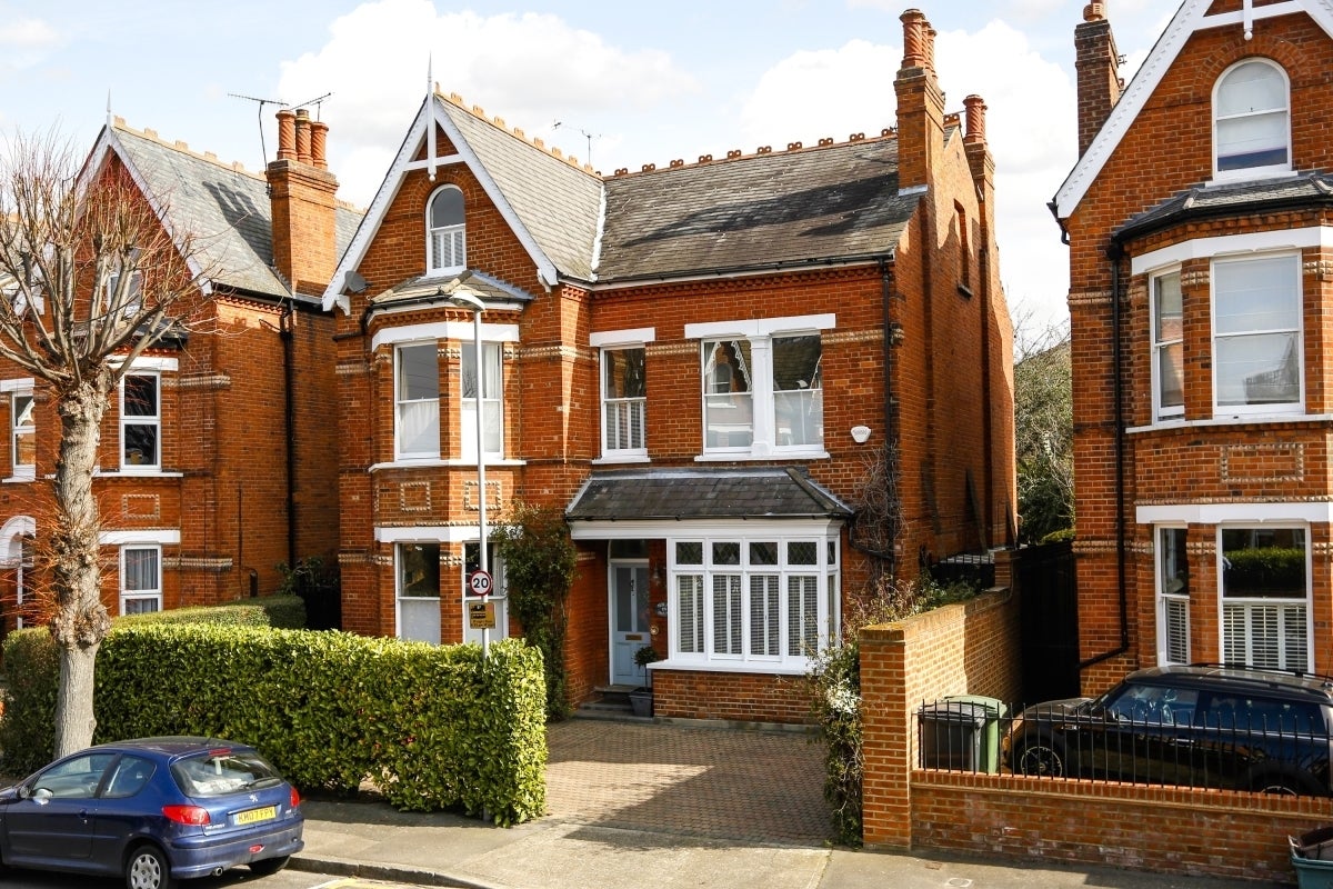 House Brunswick Road in Greater London