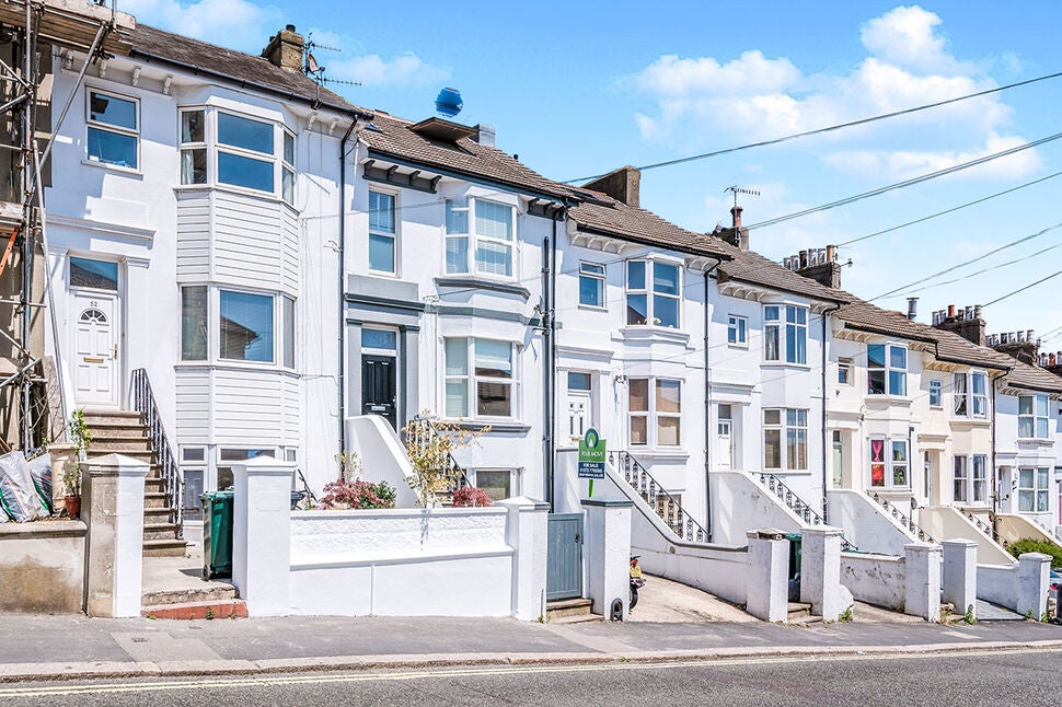 Flat Old Shoreham Road in Brighton