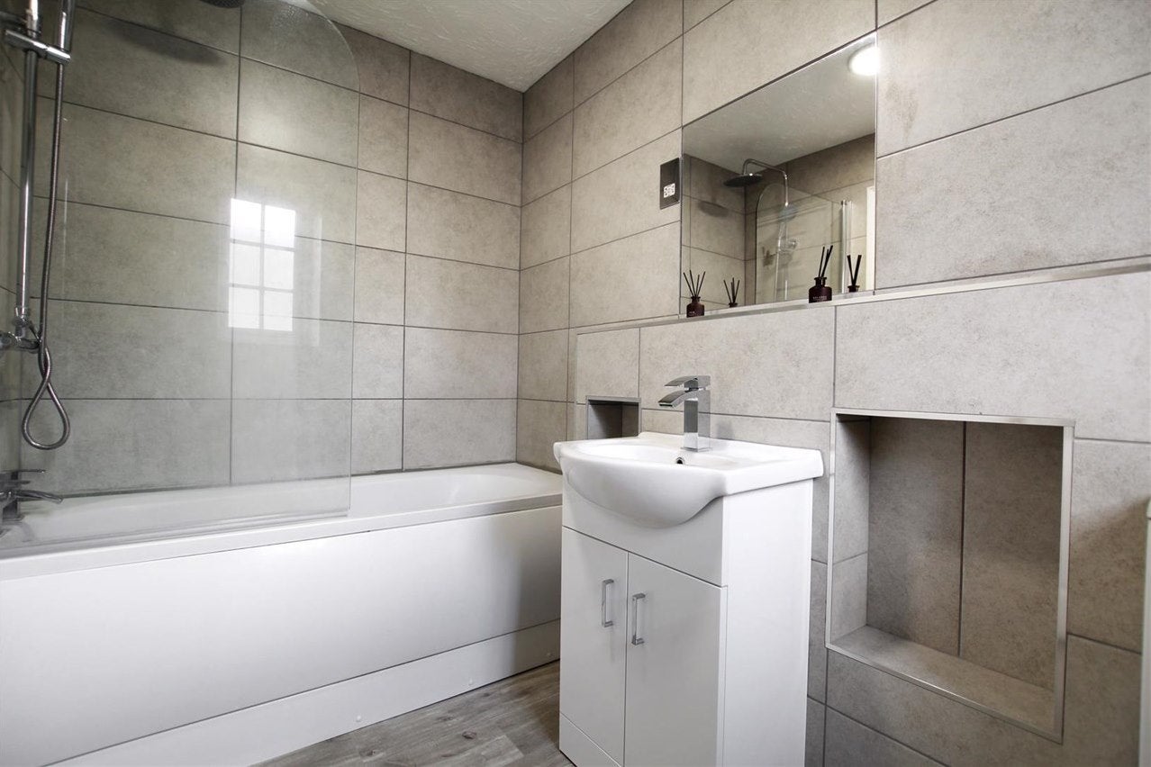 Flat Thanet Road in Greater London